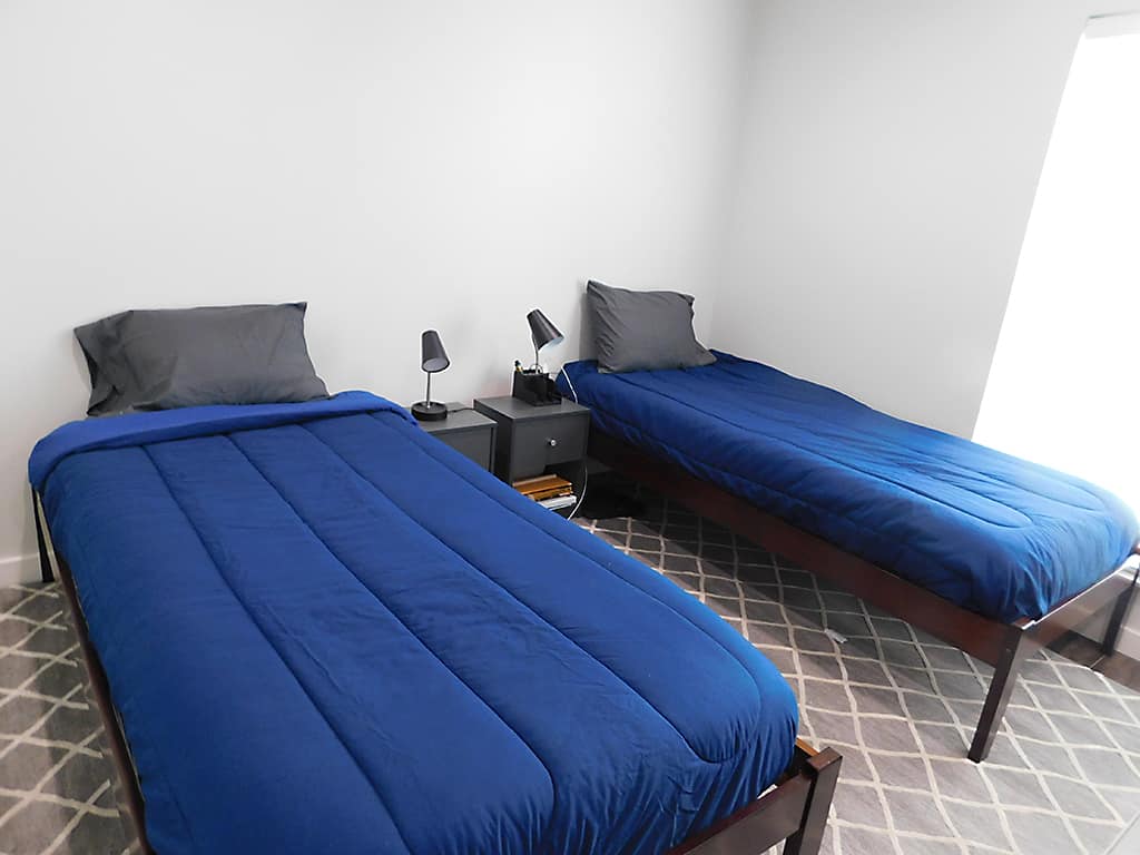 Austin TX sober living house bedroom2